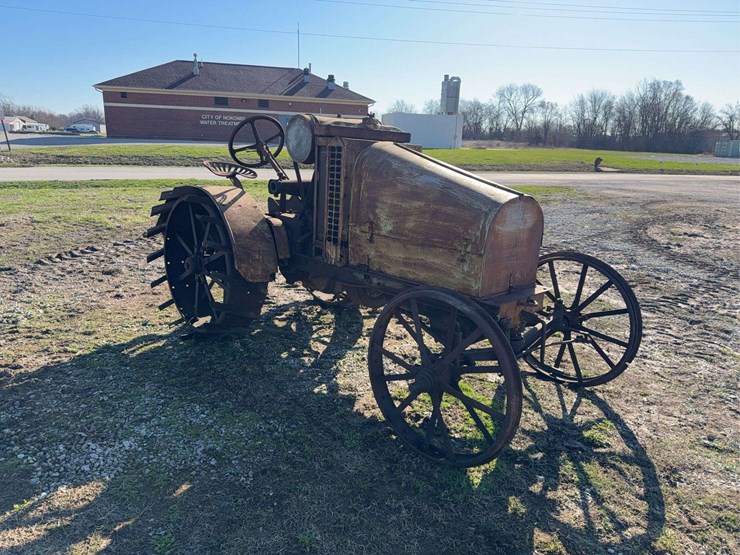 international-8-16-image-6