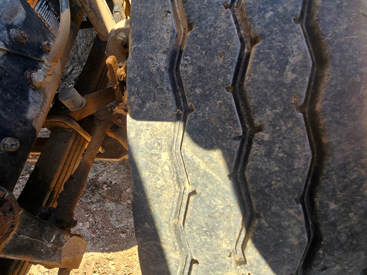 1998-mack-rd688s-image-55