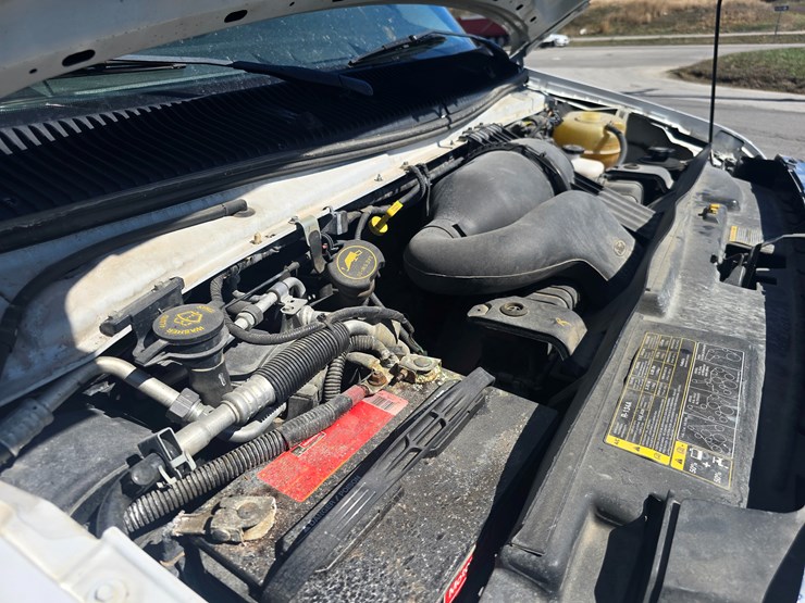 2016-ford-e450-image-20