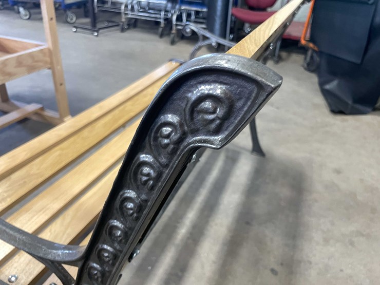 #7006-•-4'-decorative-cast-iron-park-bench-(d)-image-10