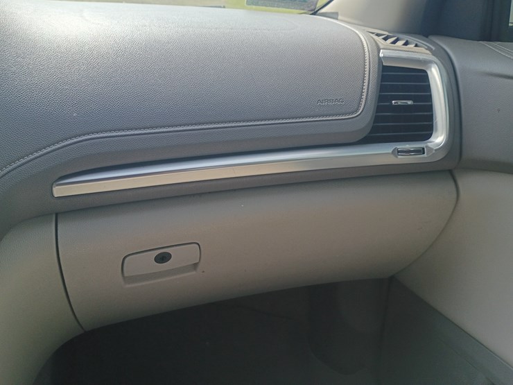 2017-gmc-acadia-image-38