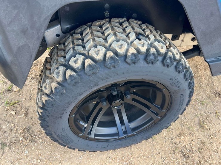 2023-bintelli-6-seater-electric-golf-cart-w/-on-board-charger-(186-miles-showing)-image-34