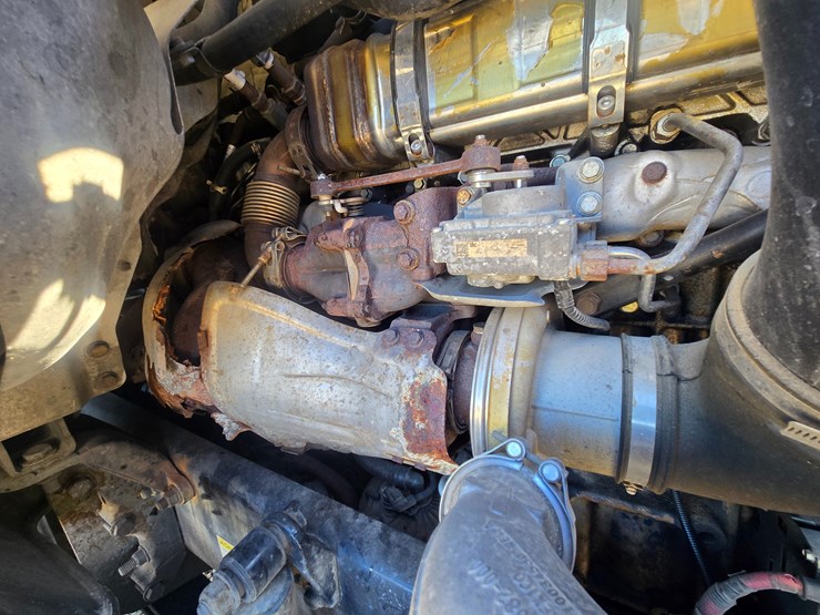 2014-freightliner-cascadia-125-image-46