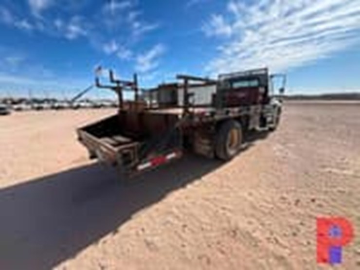 2007-international-durastar-4200-image-7