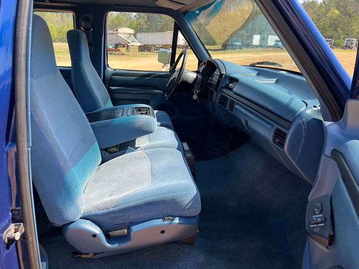 1996-ford-f250-image-17