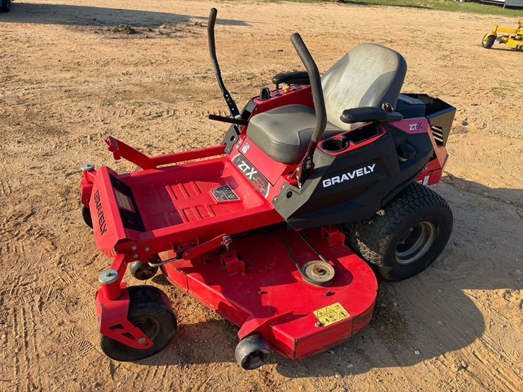 2019-gravely-zt-x-52"-zero-turn-mower-(651-hours)-image-1