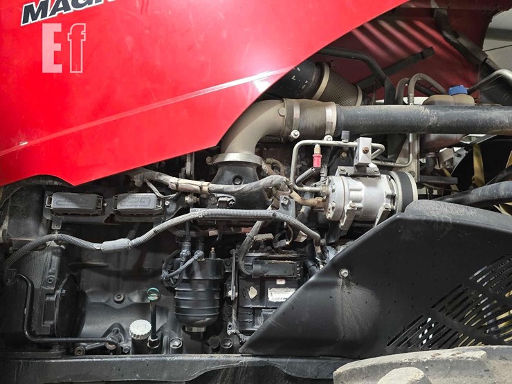 2017-case-ih-magnum-340-image-23