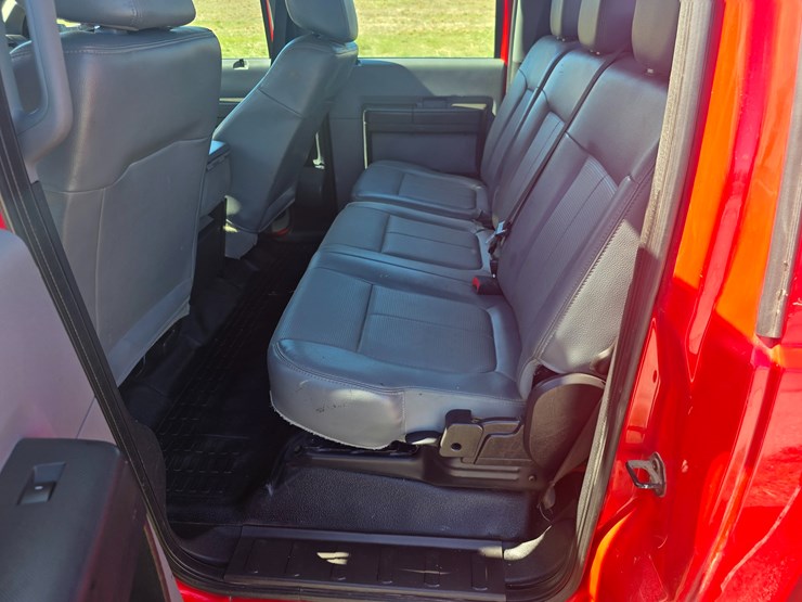 2016-ford-f550-image-44