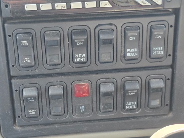 2015-international-workstar-7400-image-73