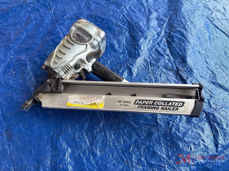 hitachi-pneumatic-nail-gun-image-1