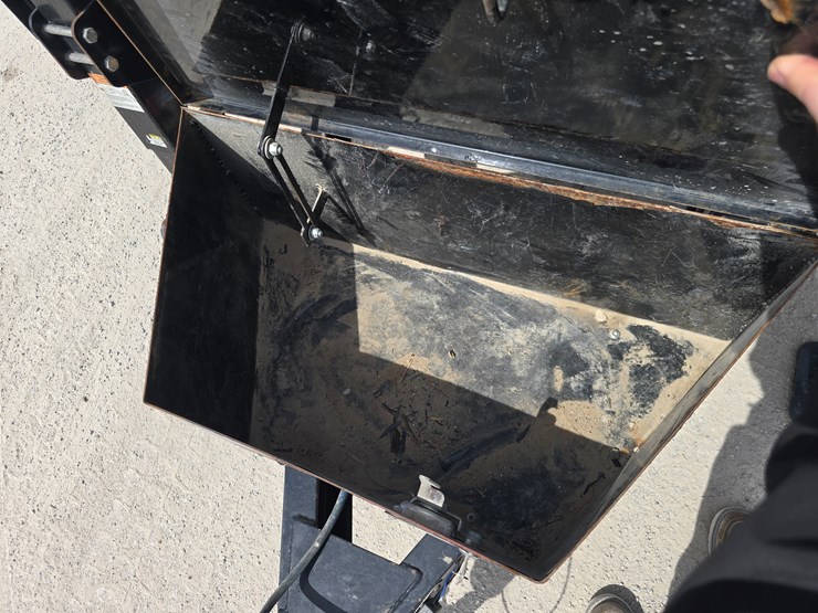 #22627-•-2022-load-trail-equipment-trailer-image-15