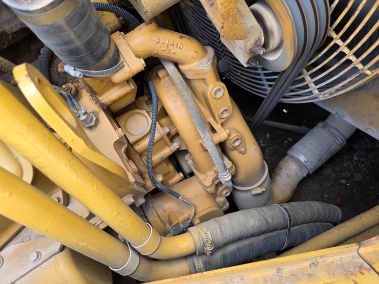 1970-caterpillar-d8l-image-88