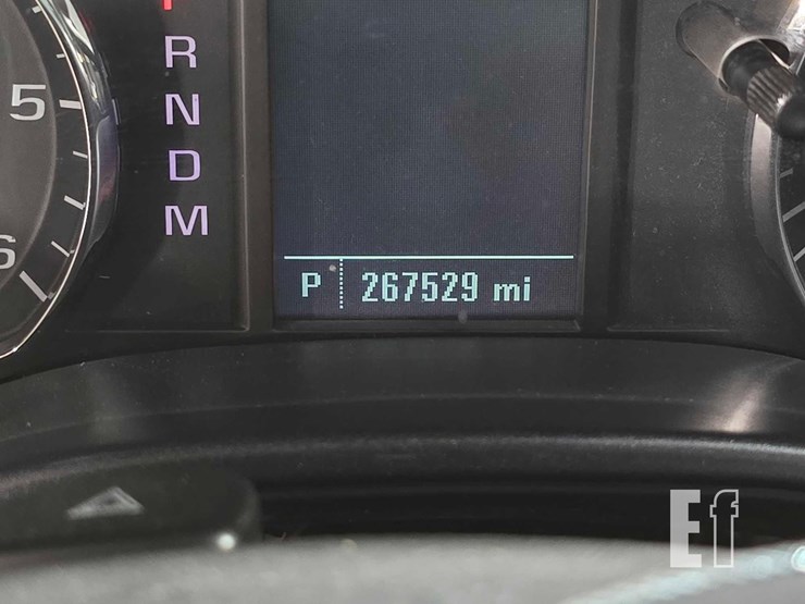 2015-chevrolet-silverado-1500-image-13