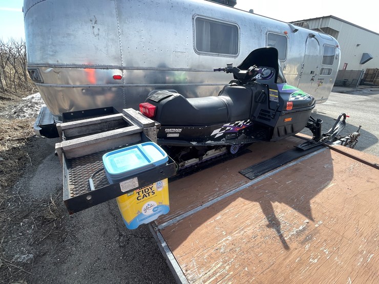 1996-caterpillar-440-image-16