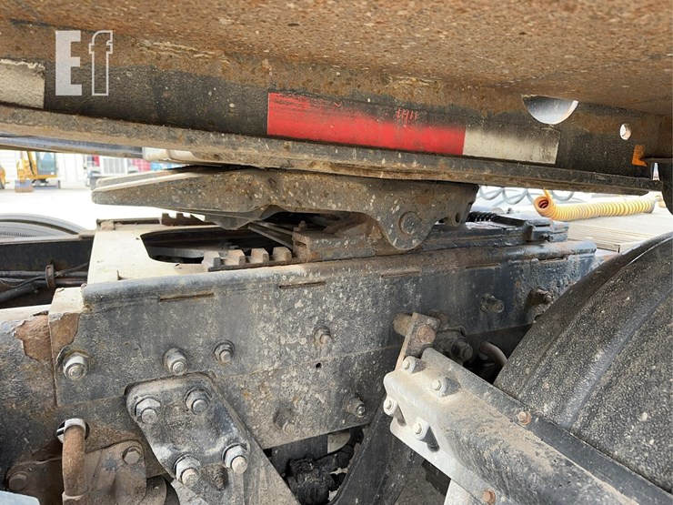 2005-kenworth-t800-image-20