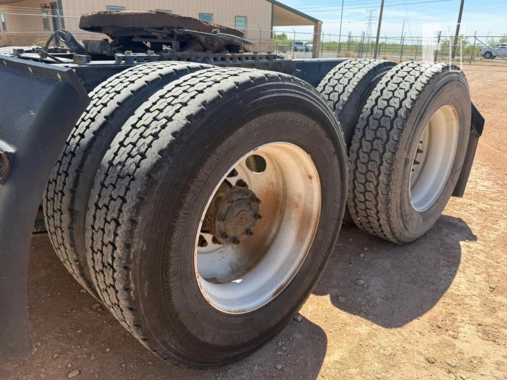 2017-international-transtar-8600-image-25