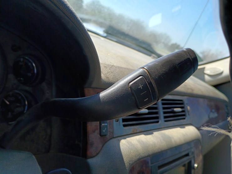 2007-chevrolet-silverado-2500-image-52