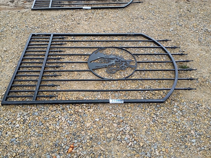 #21599-•-4ft-iron-gate-(horse)-image-2