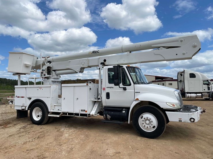 2008-international-durastar-4300-image-4