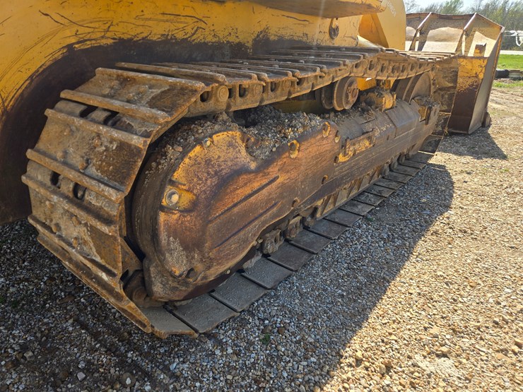 2004-deere-755c-image-63