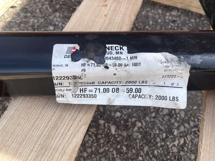 #7008-•-trailer-axle-(o4)-image-6