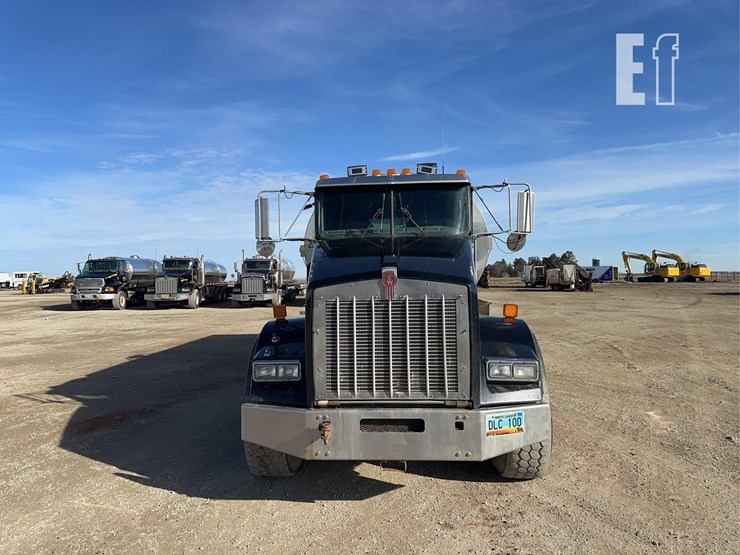 2002-kenworth-t800-image-2