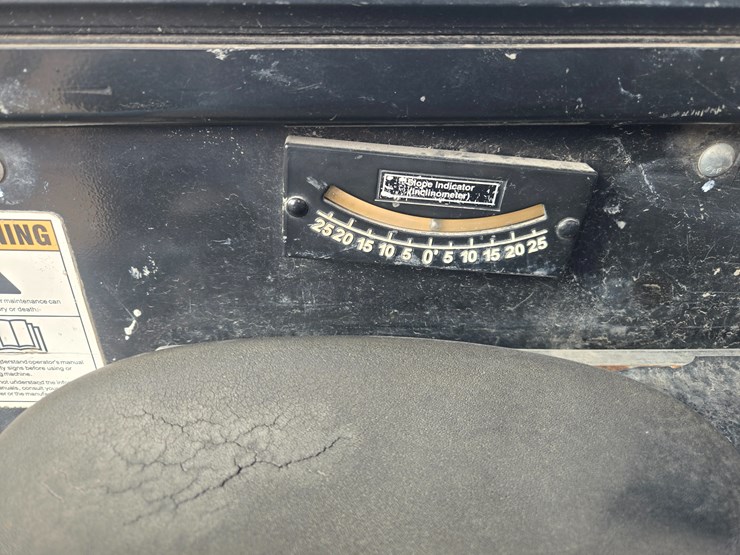 2015-genie-gth1056-image-65