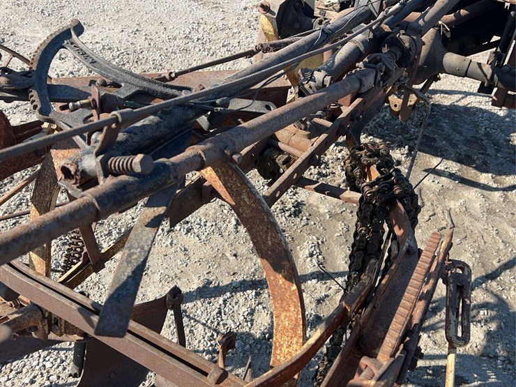 doodlebug-cultivator-image-28