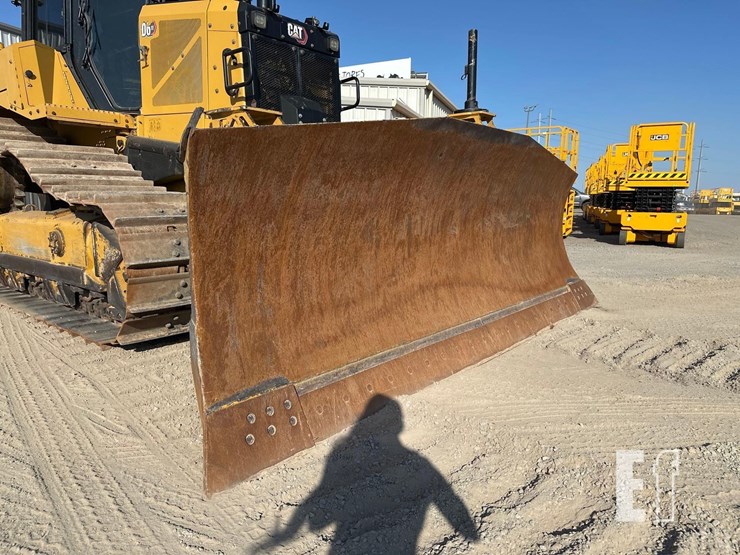 2019-caterpillar-d6-xe-lgp-image-12