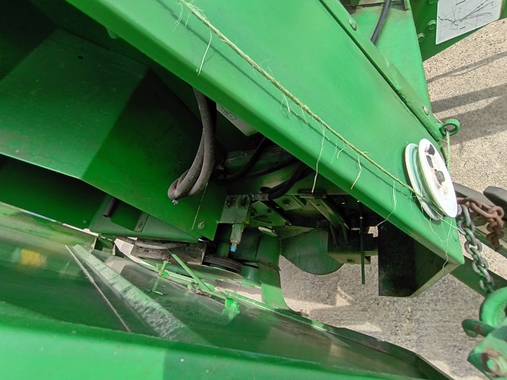 2000-john-deere-556-image-24