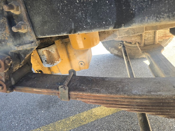 2001-sterling-l9500-image-72