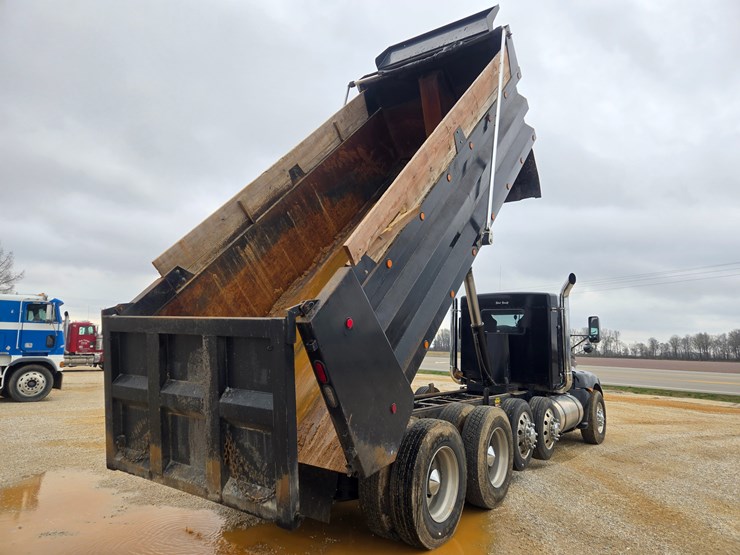 2014-kenworth-t660-image-36