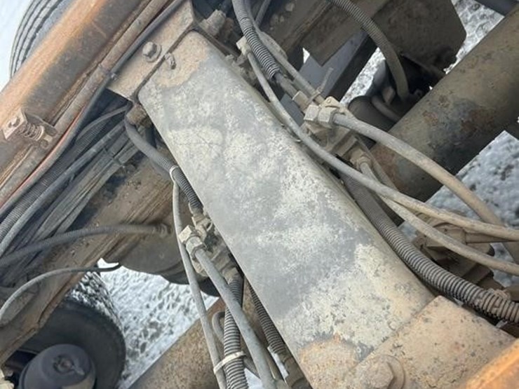 1997-peterbilt-357-image-66