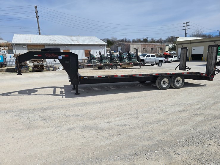 #22628-•-2005-bales-gooseneck-trailer-image-6