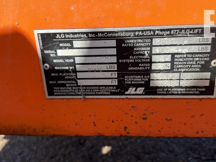 2014-jlg-600s-image-27