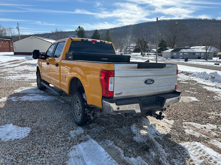 2018-ford-f250-image-8