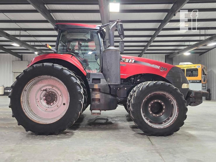 2016-case-ih-magnum-310-cvt-image-6
