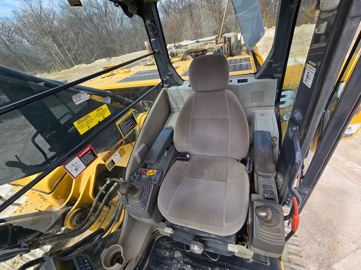 2007-deere-350d-lc-image-76