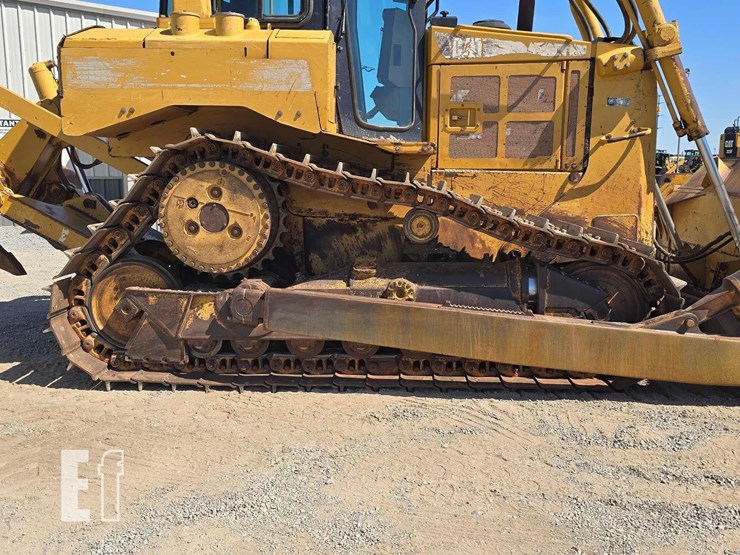 2006-caterpillar-d6r-iii-image-34