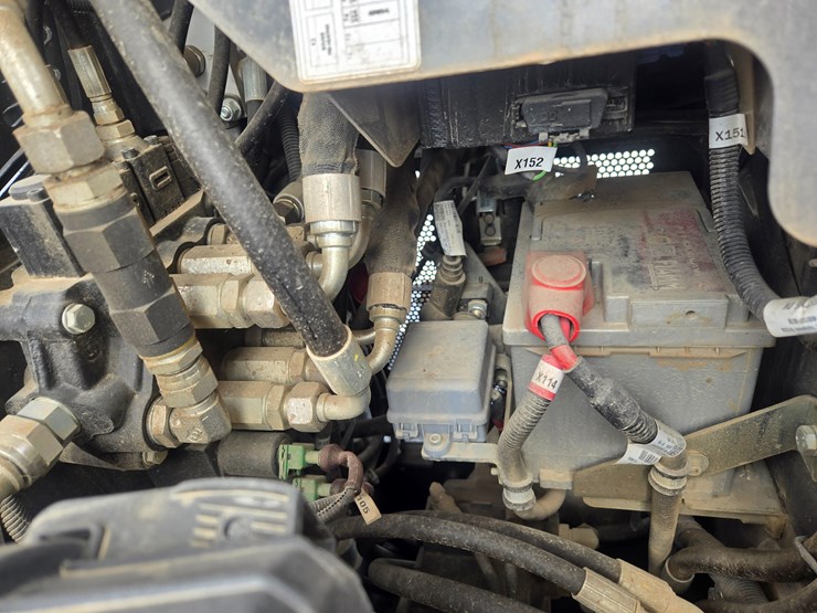 2023-new-holland-c314-image-25