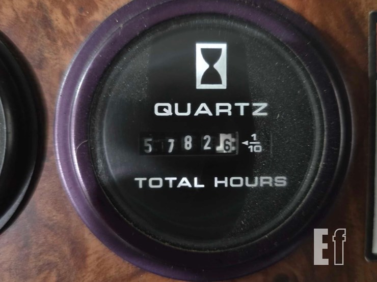 2004-peterbilt-378-image-14