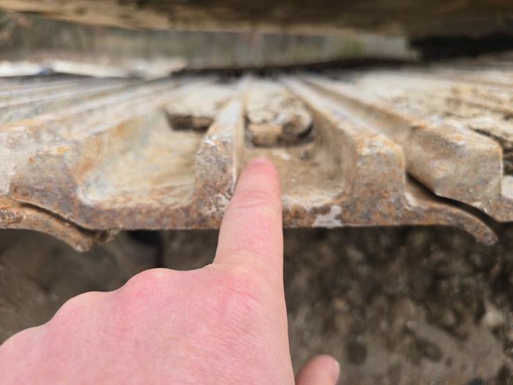 2013-caterpillar-324el-image-50