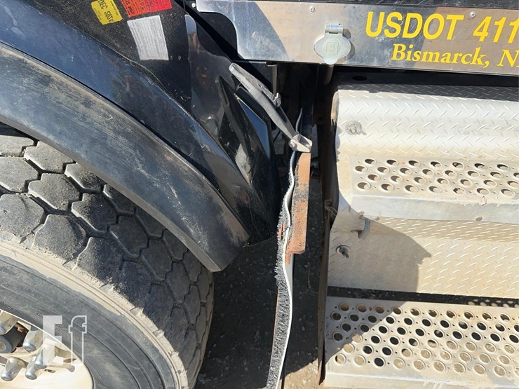 2005-kenworth-t800-image-28