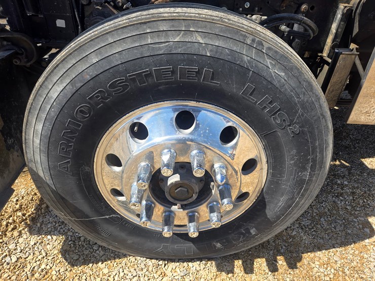 1996-peterbilt-377-image-94