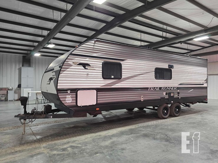 2022-heartland-trail-runner-25jm-image-1