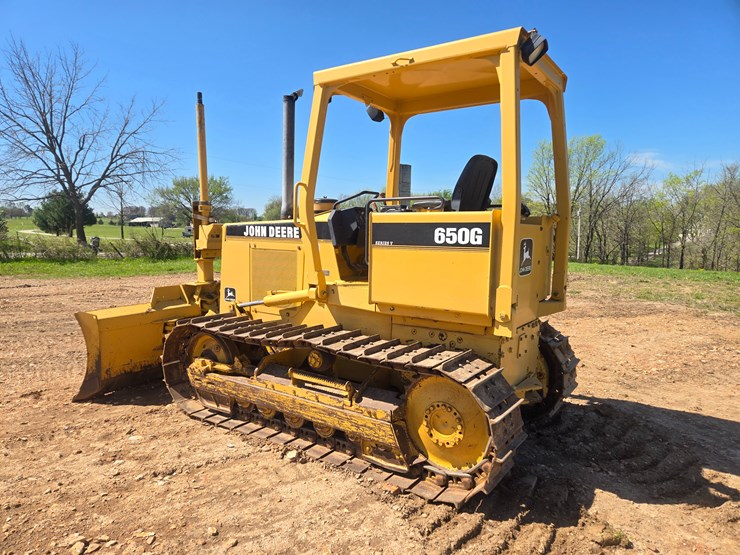 1998-deere-650g-image-7