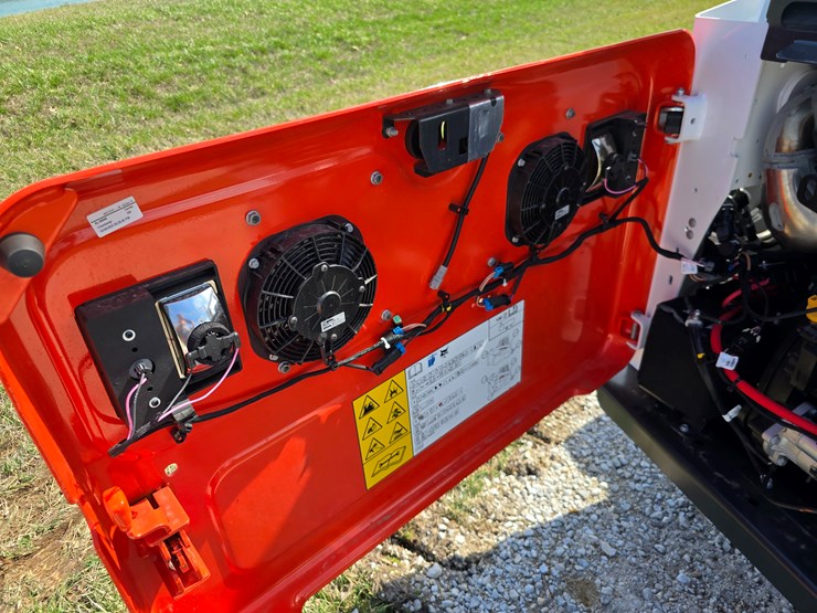 2026-bobcat-t770-image-33