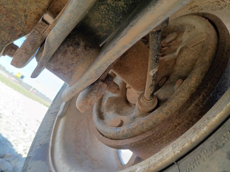 1997-jeep-wrangler-image-75