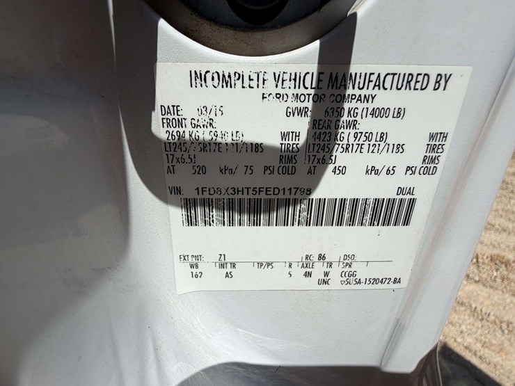 2015-ford-f350-image-30