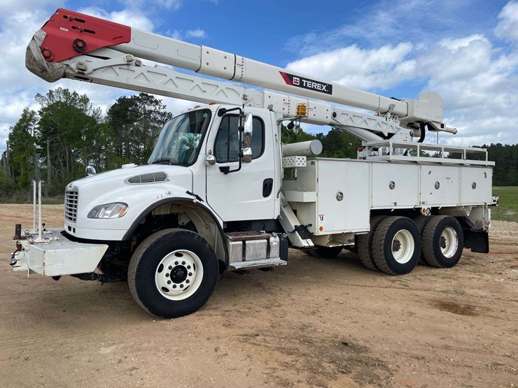 2017-freightliner-mt45-image-1